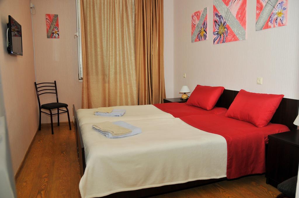 Alma-Ata Hotel Borjomi Værelse billede